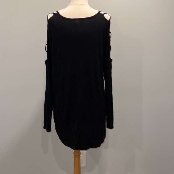 Venus high low hem top with criss cross detail on sleeves, size 10 - Picture 3 of 5